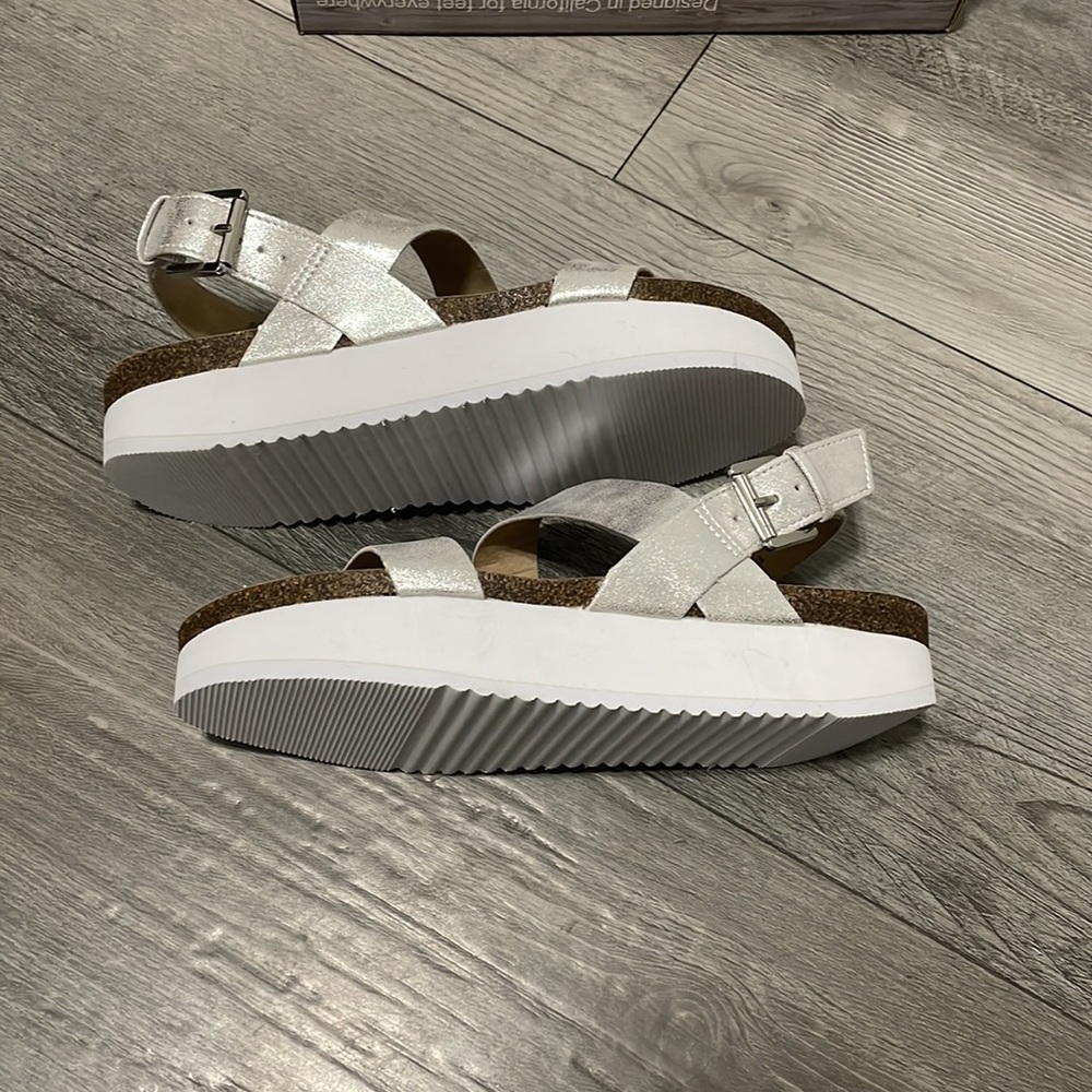 Makalu kiara silver sandal size 8 new - Picture 3 of 6
